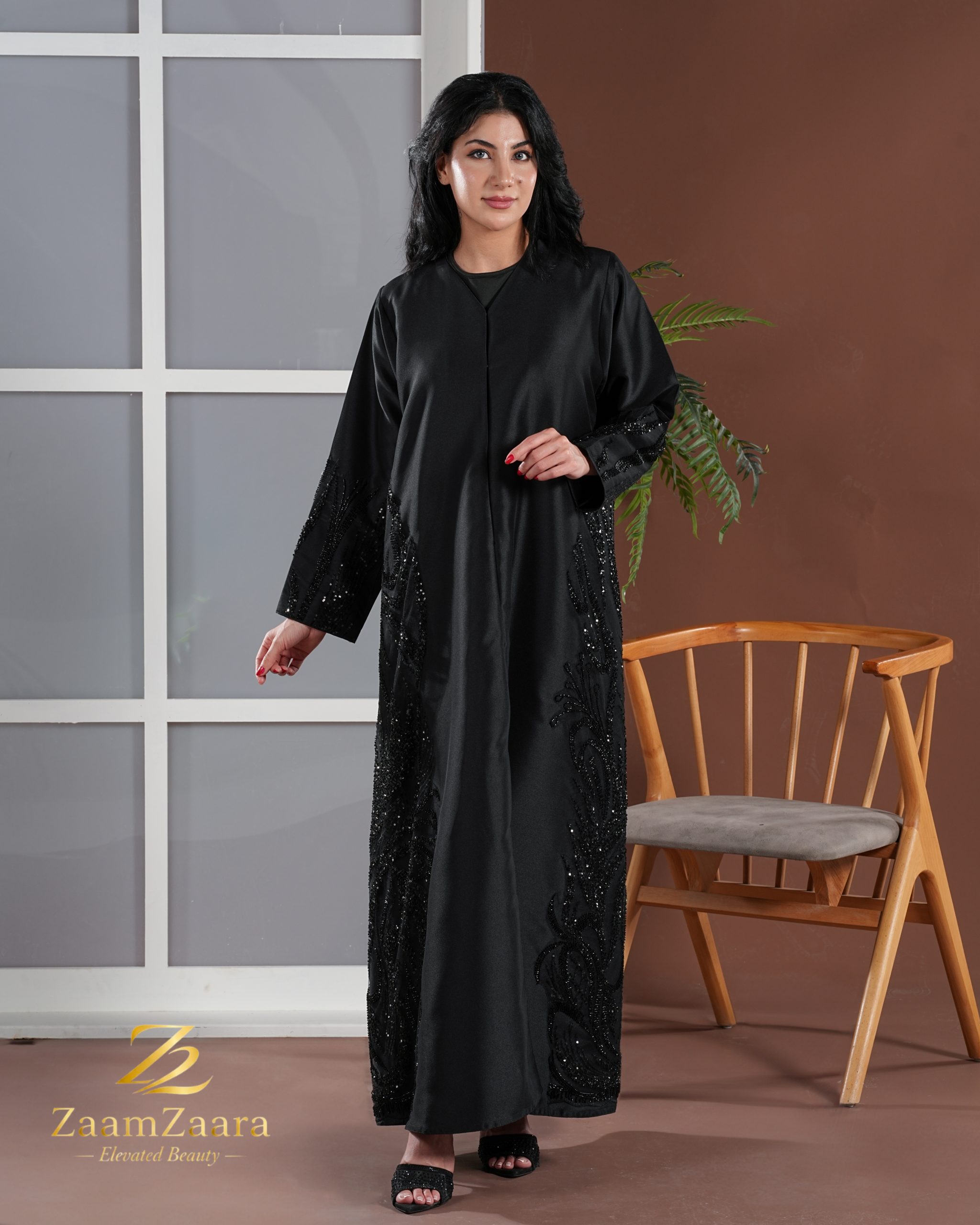 Noir Ember Abaya